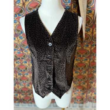 Essentials Style Leopard Print Velvet Button Up V… - image 1