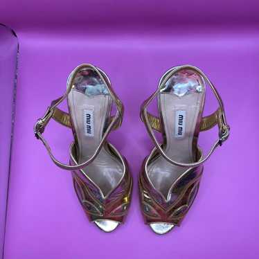 Miu Miu Women's Pumps - Gold – Size 38 Miu Miu me… - image 1