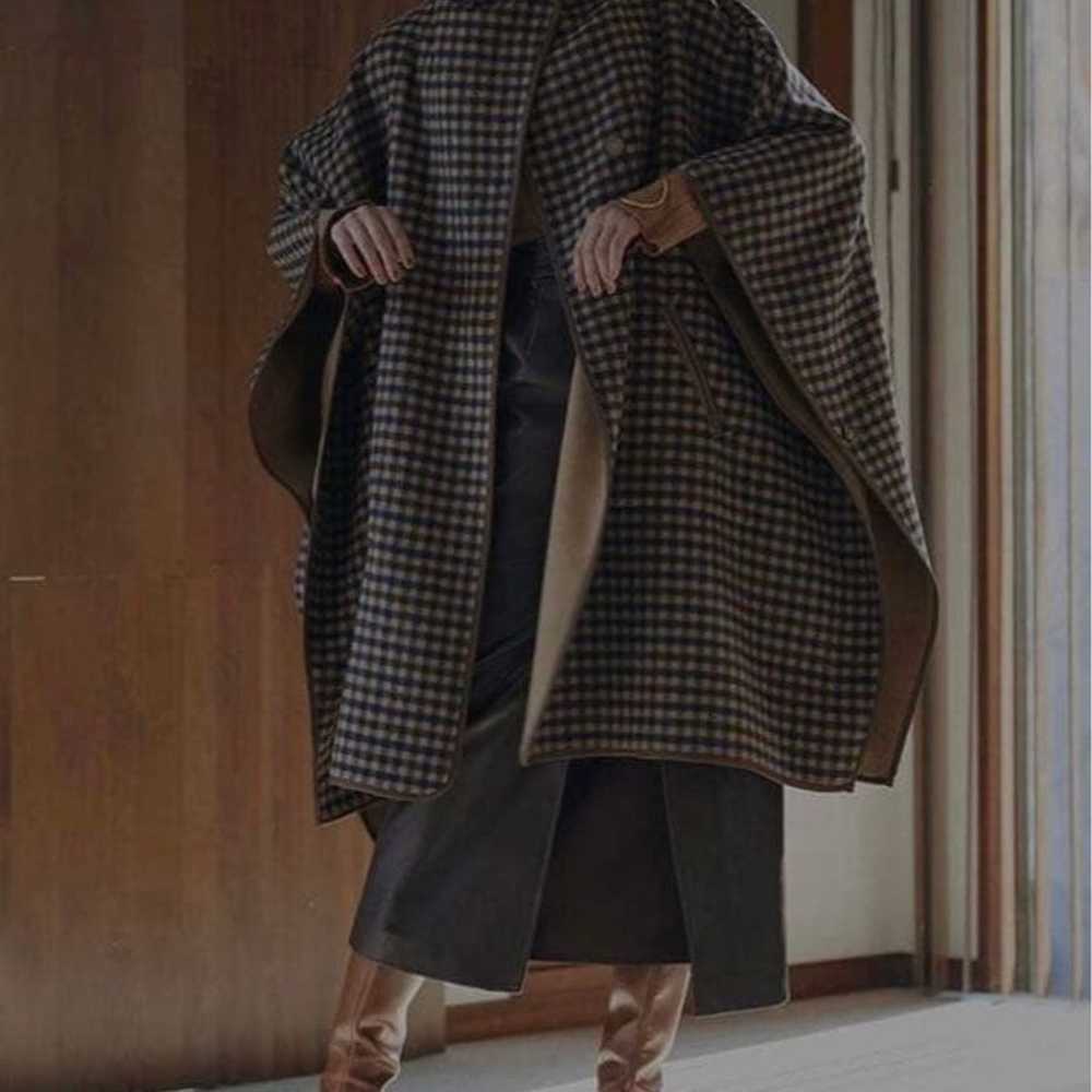 Ameri Reversible Poncho Coat - Ameri VINTAGE - image 3