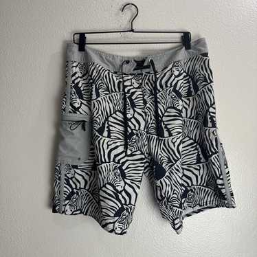 Volcom 4 Way Stretch Shorts Zebra Size 33 - image 1