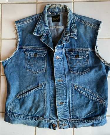 Vintage 70s Wrangler Denim Jacket Sleeveless Dist… - image 1