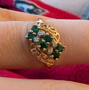 14 Karat Gold Plumb open scroll pattern 6 Emerald… - image 1