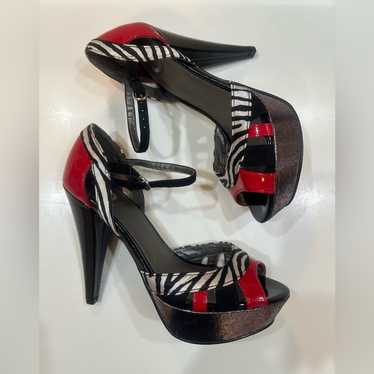 G by Guess Zebra Print Platform Red & Metallic An… - image 1