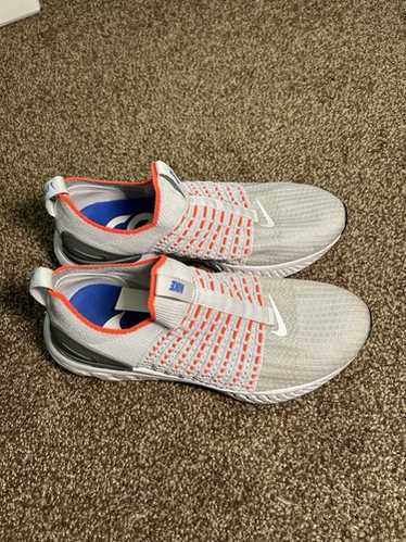 Nike React Phantom Run Flyknit 2 running shoes Si… - image 1