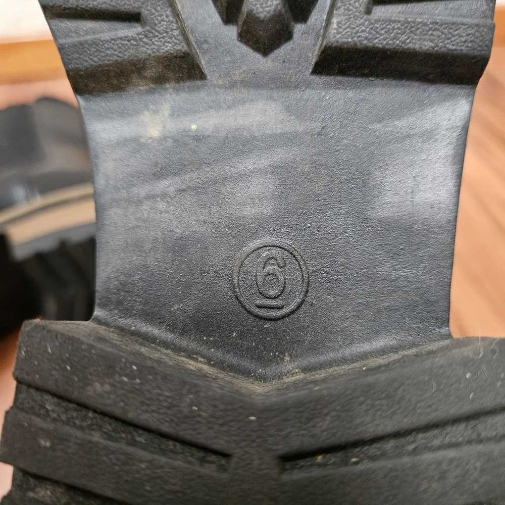 Boots with Memory Foam Insole - image 6