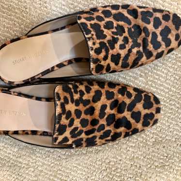 STUART WEITZMAN, SIZE 8, Mules, leopard - image 1
