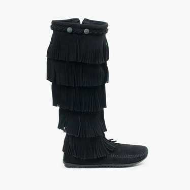 Minnetonka 5-Layer Fringe Boot Size 6 MSRP: $108 … - image 1