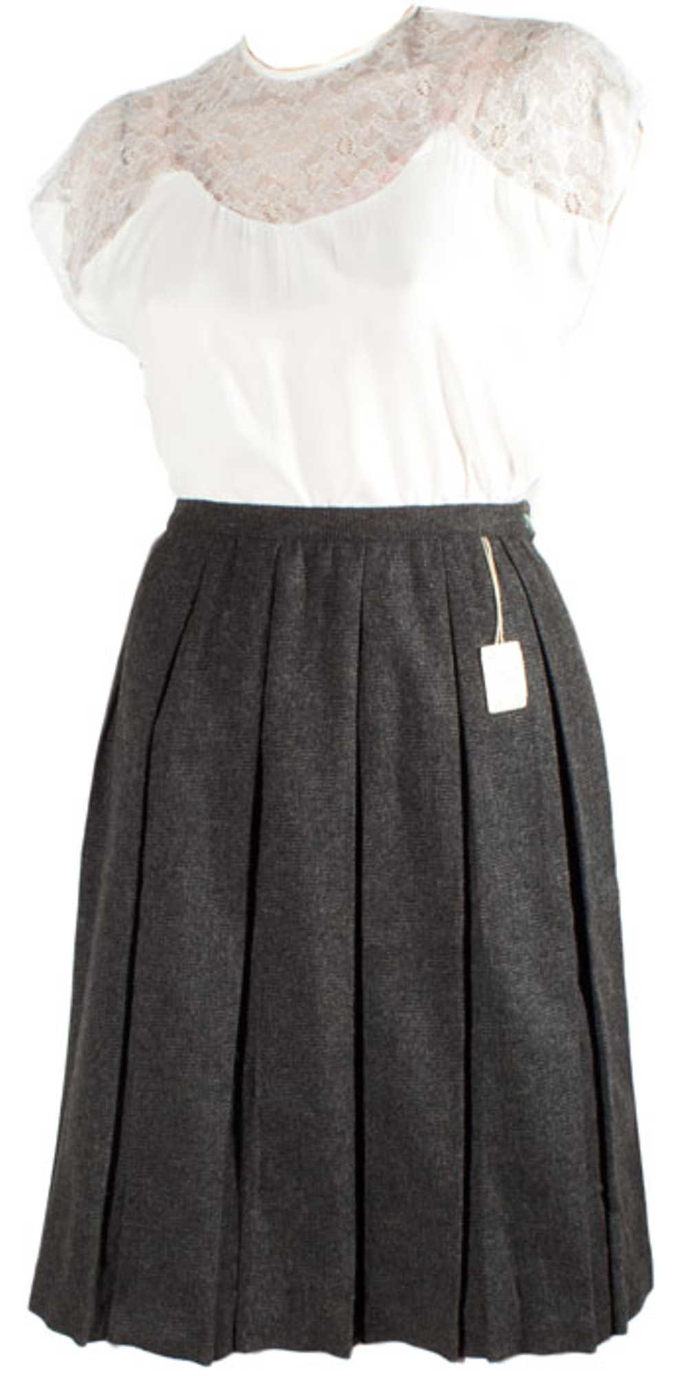 Vintage Pleated Collegiate Skirt - image 2