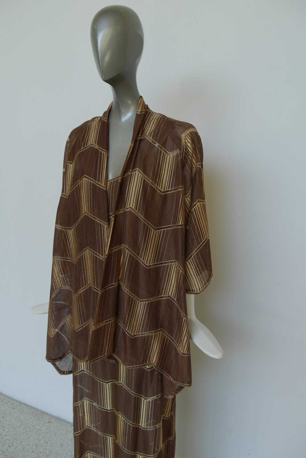 1930s art deco print maxi dress with batwing slee… - image 7