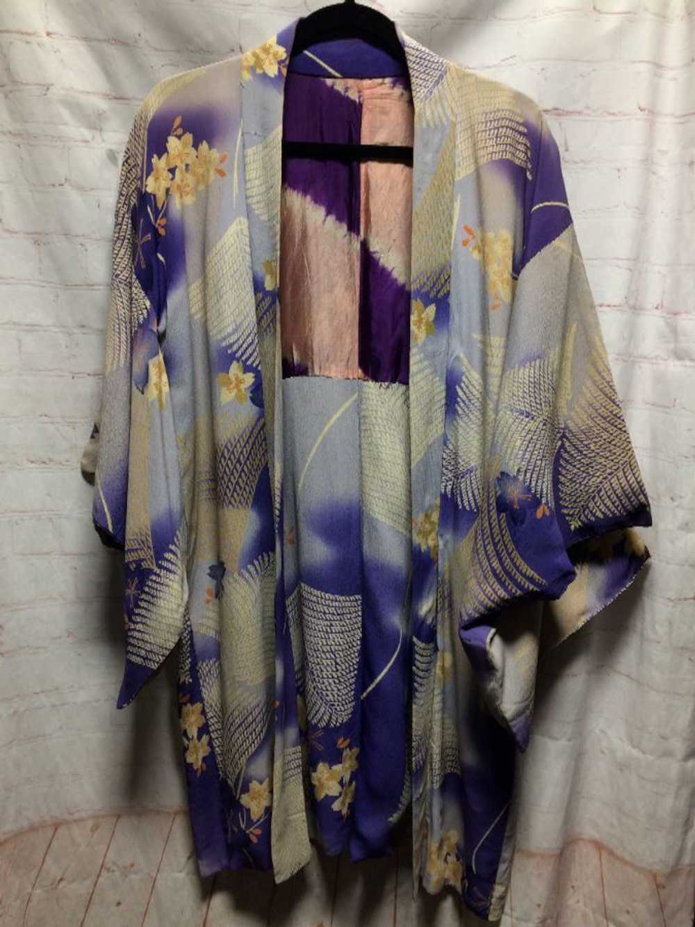 RAW SILK PRINTED KIMONO W/ TIE-DYED LINING - image 1