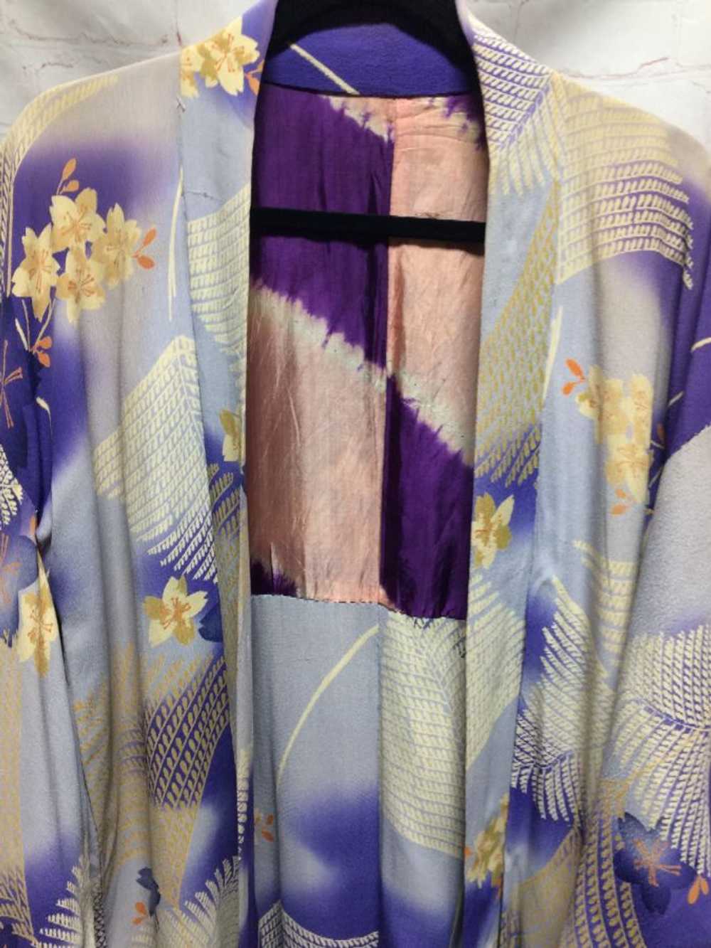 RAW SILK PRINTED KIMONO W/ TIE-DYED LINING - image 2