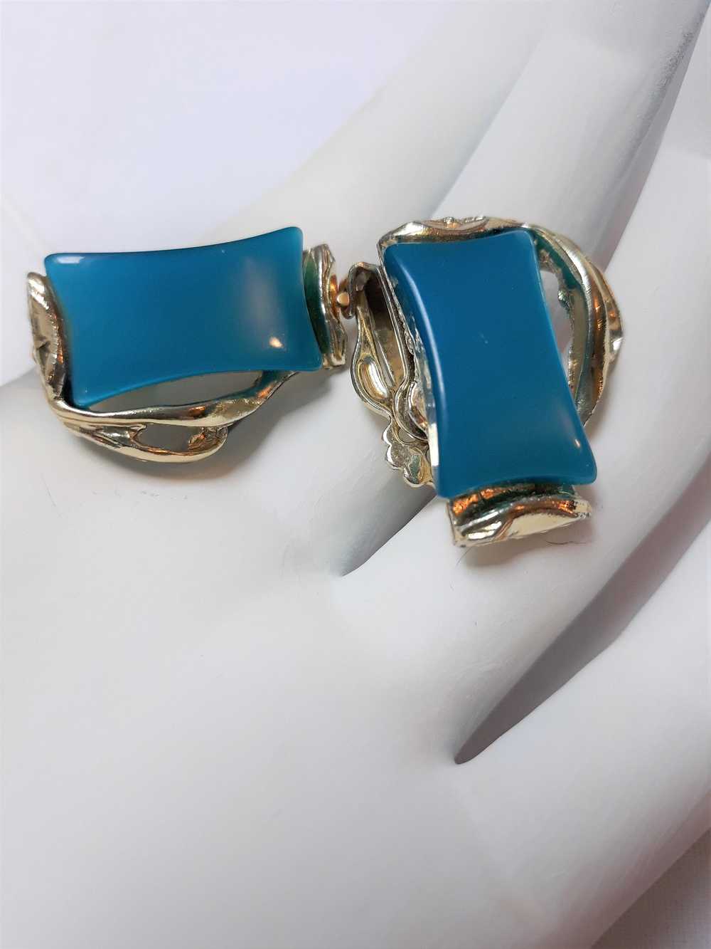 1950's Turquoise, Teal, Unsigned Rectangular Caba… - image 2