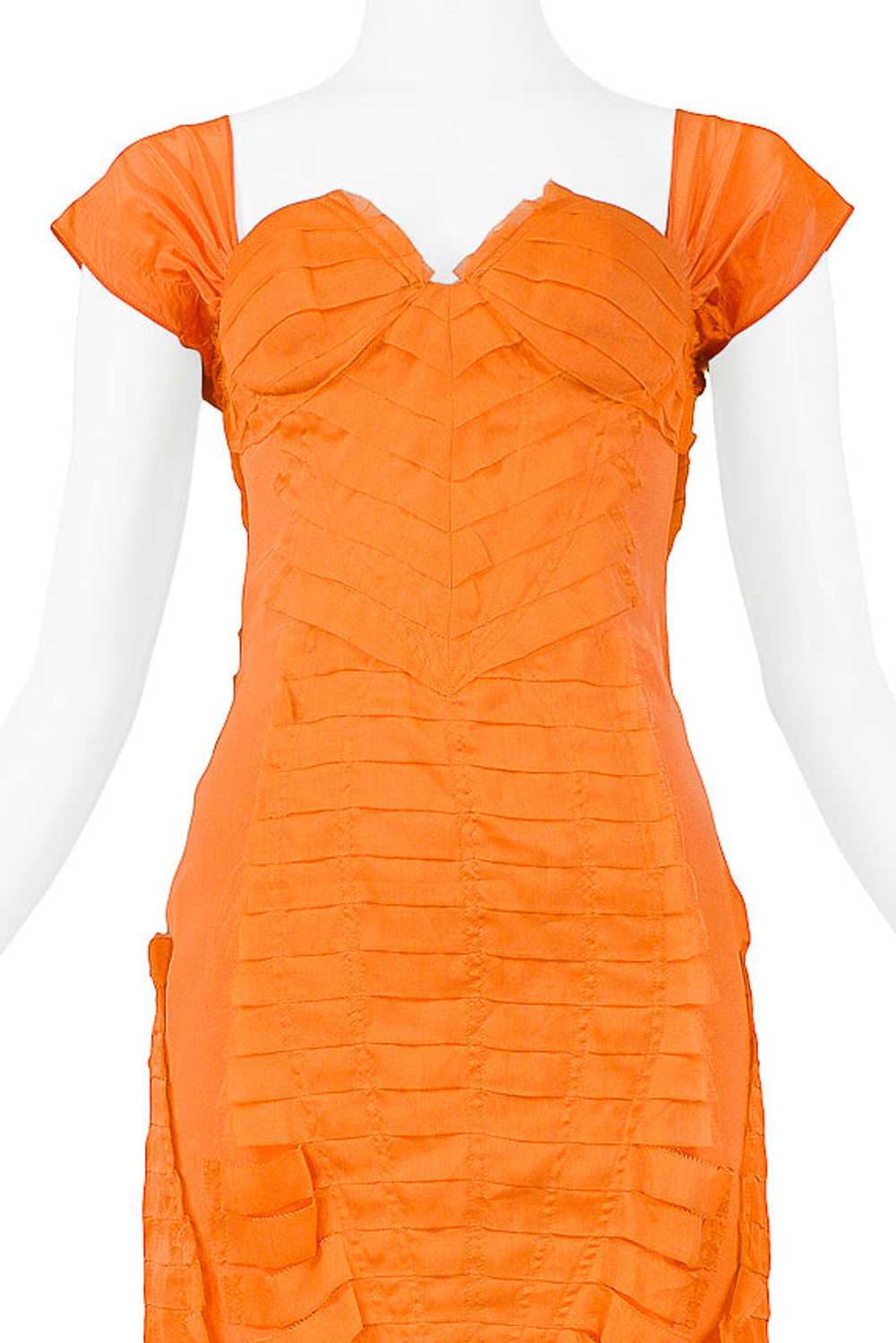 GUCCI BY TOM FORD ORANGE SILK COCKTAIL DRESS 2004 - image 3