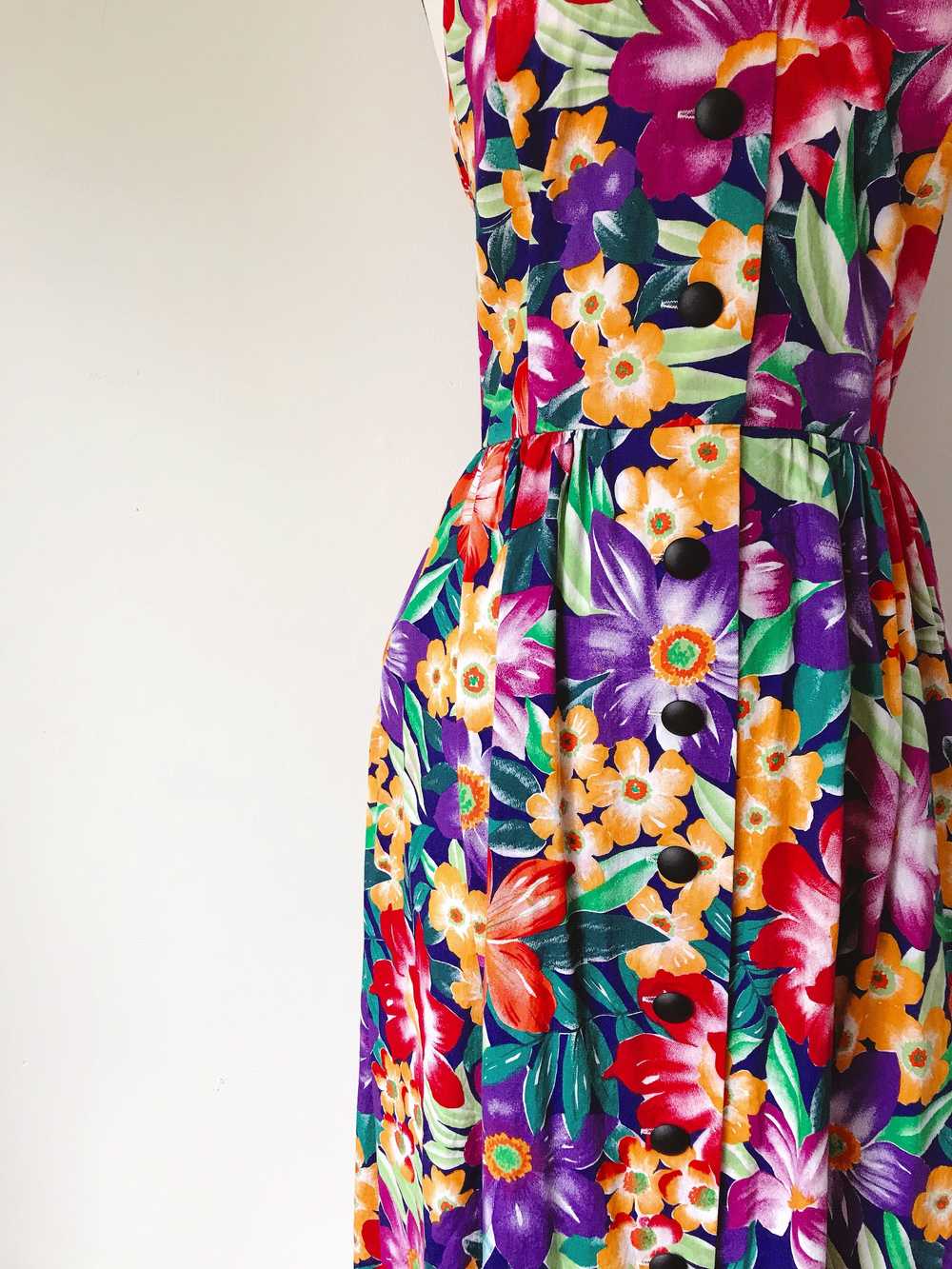 1990s Bright Floral Dress - image 2