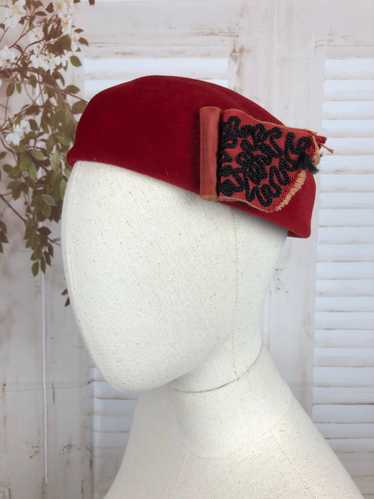 Red 1940s 40s Cap Hat With Soutache Scroll - image 1