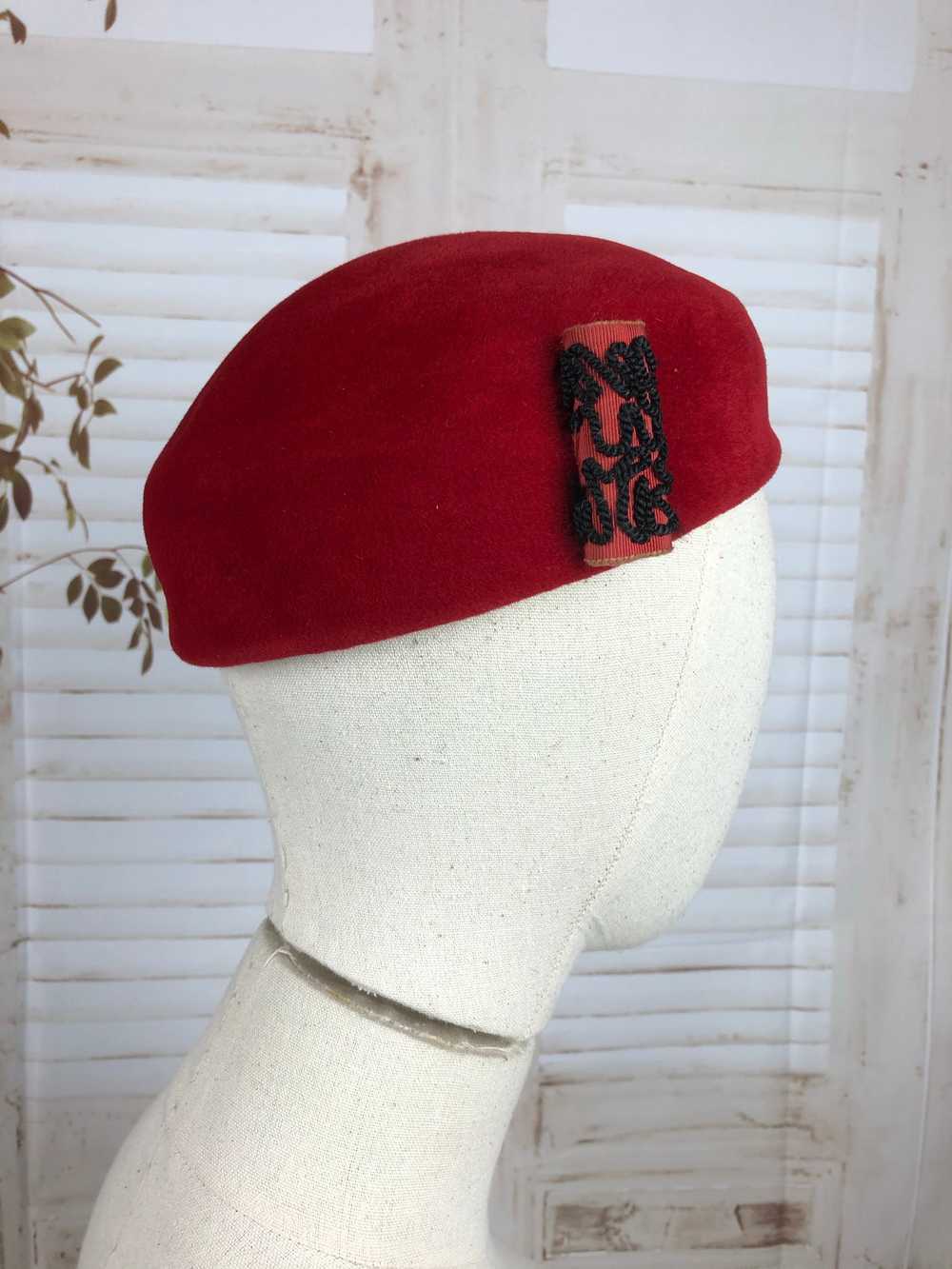 Red 1940s 40s Cap Hat With Soutache Scroll - image 3