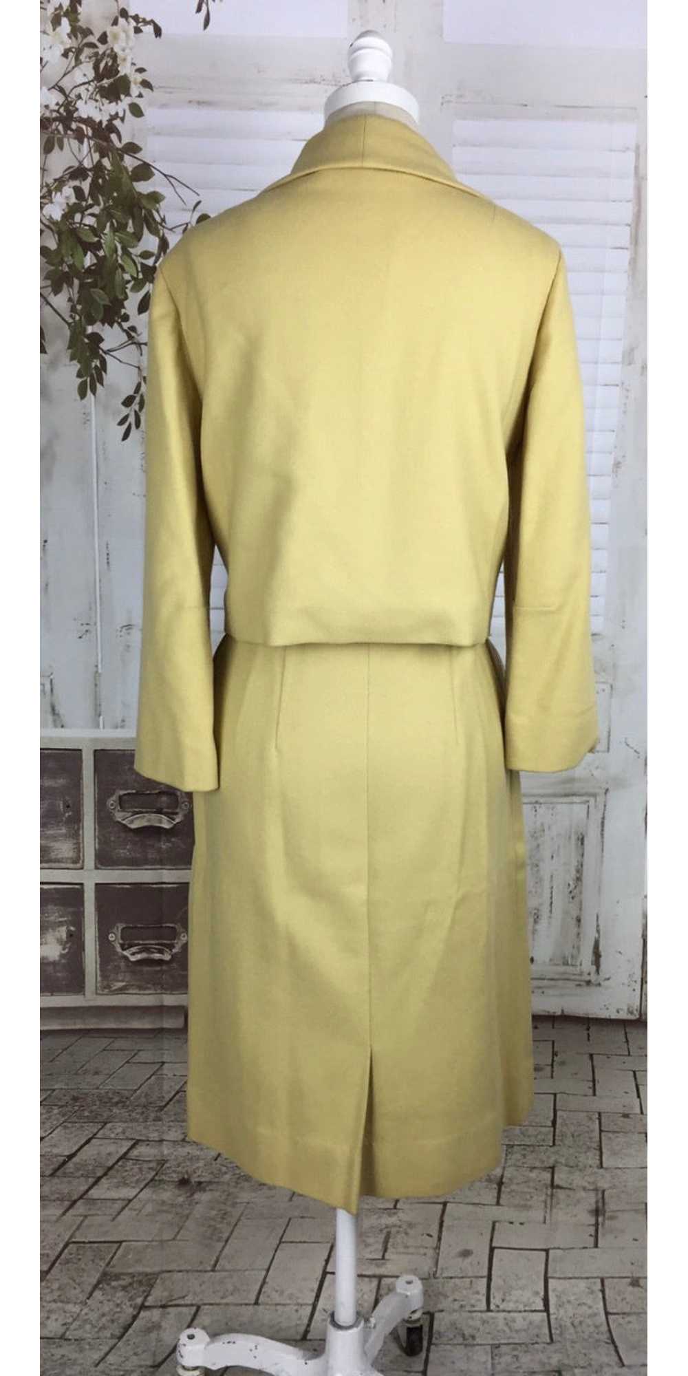 Original Late 1940s / Early 1950s Gold Yellow Woo… - image 6