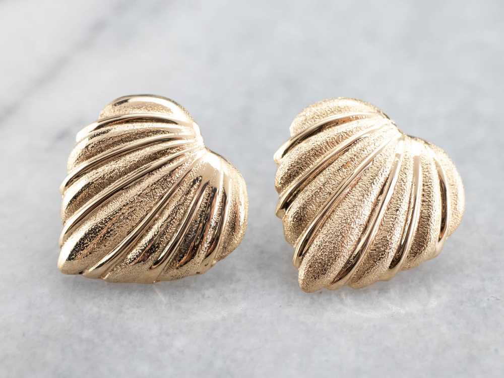 Vintage Textured Heart Gold Stud Earrings - image 1