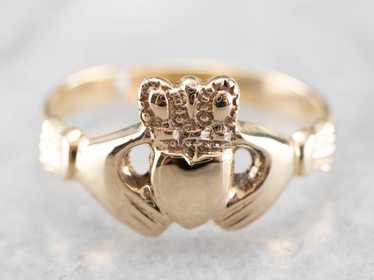 Vintage Yellow Gold Claddagh Ring - image 1