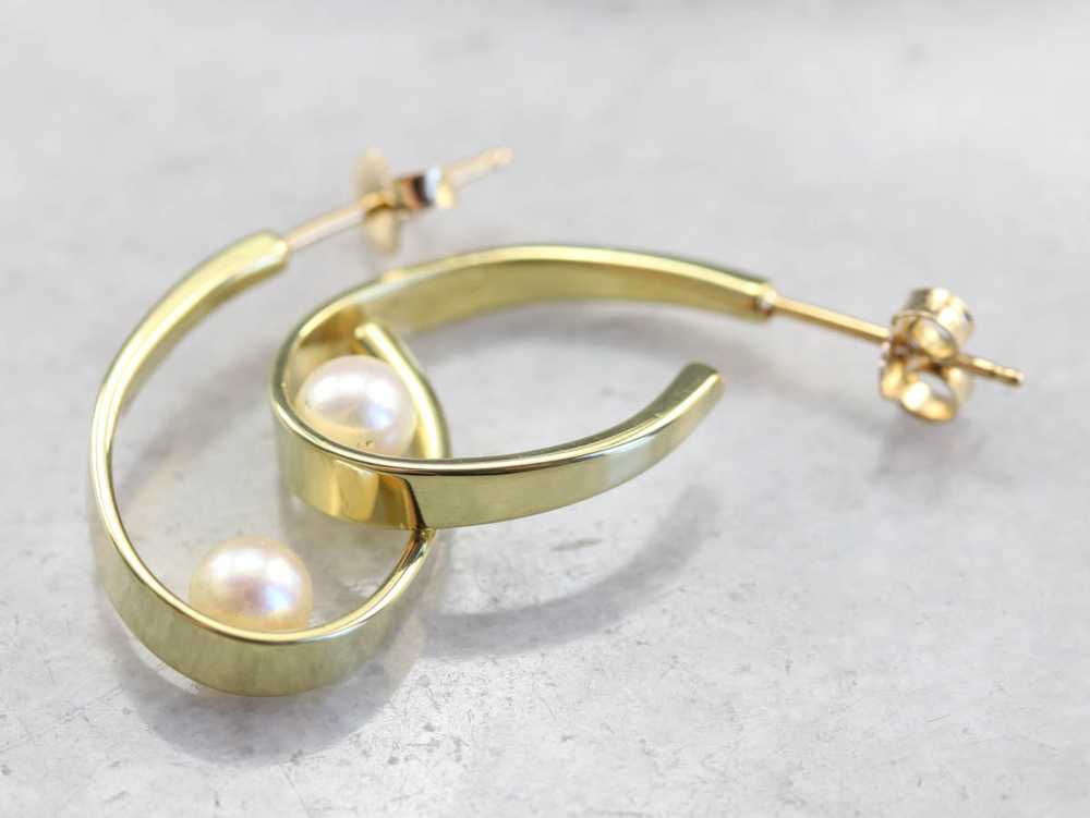 Modernist Pearl Hoop Earrings - image 3