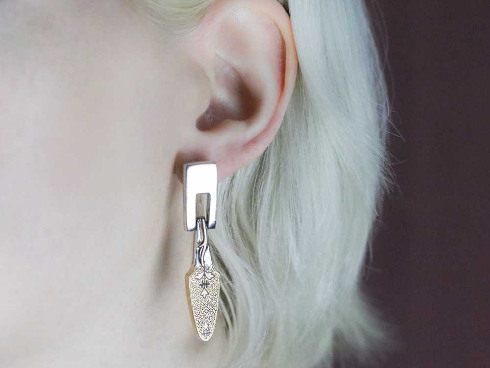 Victorian Modern Drop Earrings - image 10