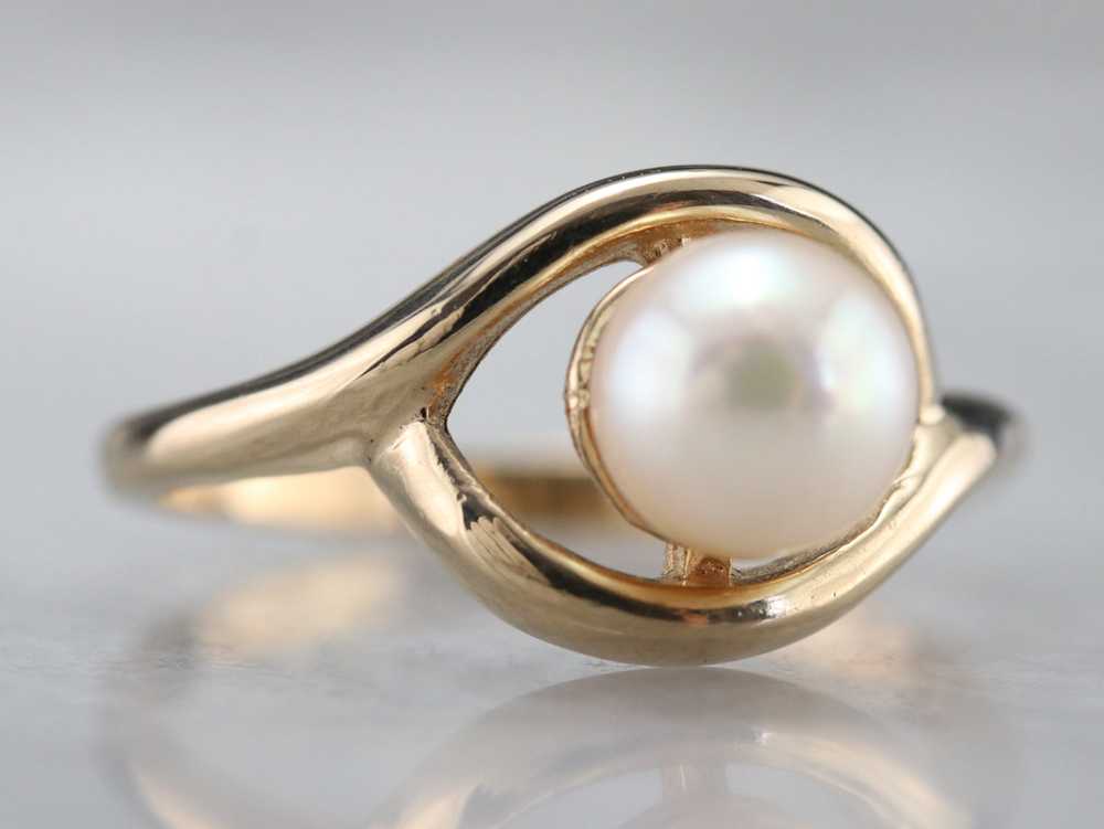 White Pearl Solitaire Ring - image 2