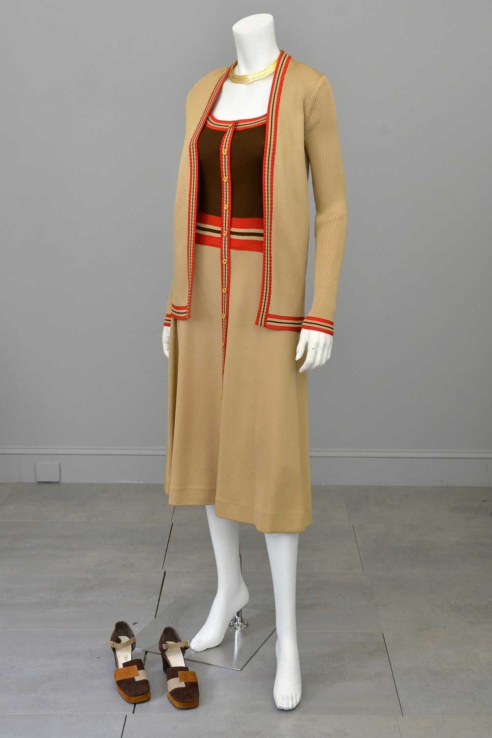 1970s Camel Brown Red Color Block Cardigan Sweater - image 2