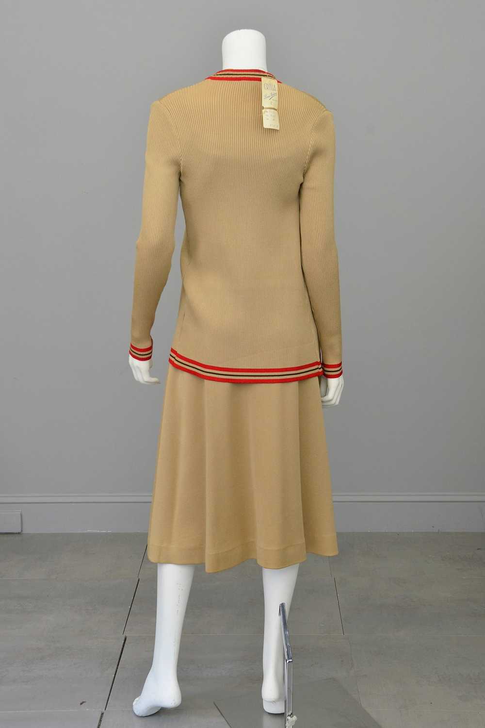 1970s Camel Brown Red Color Block Cardigan Sweater - image 4