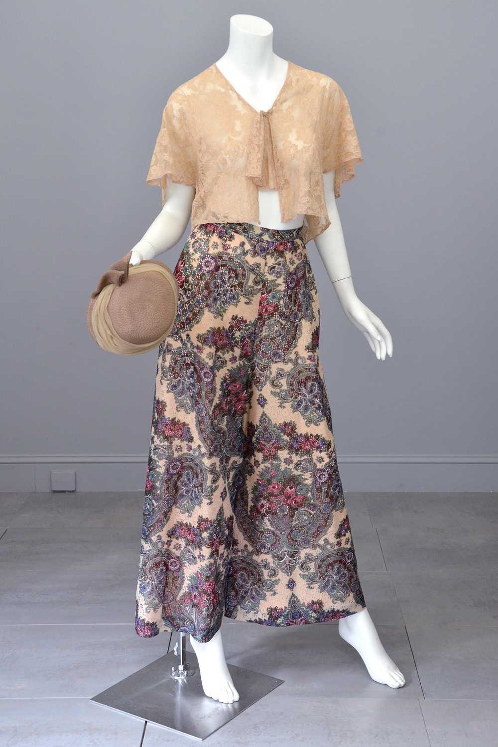 1970s Lacey Floral Print Palazzo Pants - image 1