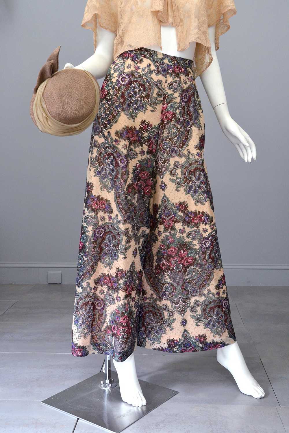 1970s Lacey Floral Print Palazzo Pants - image 5