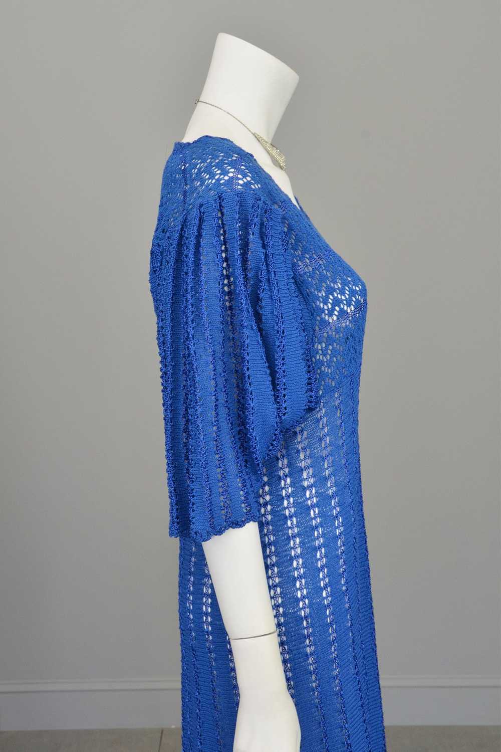 1970s Vibrant Blue Knit Crochet Dress Draping Ang… - image 9
