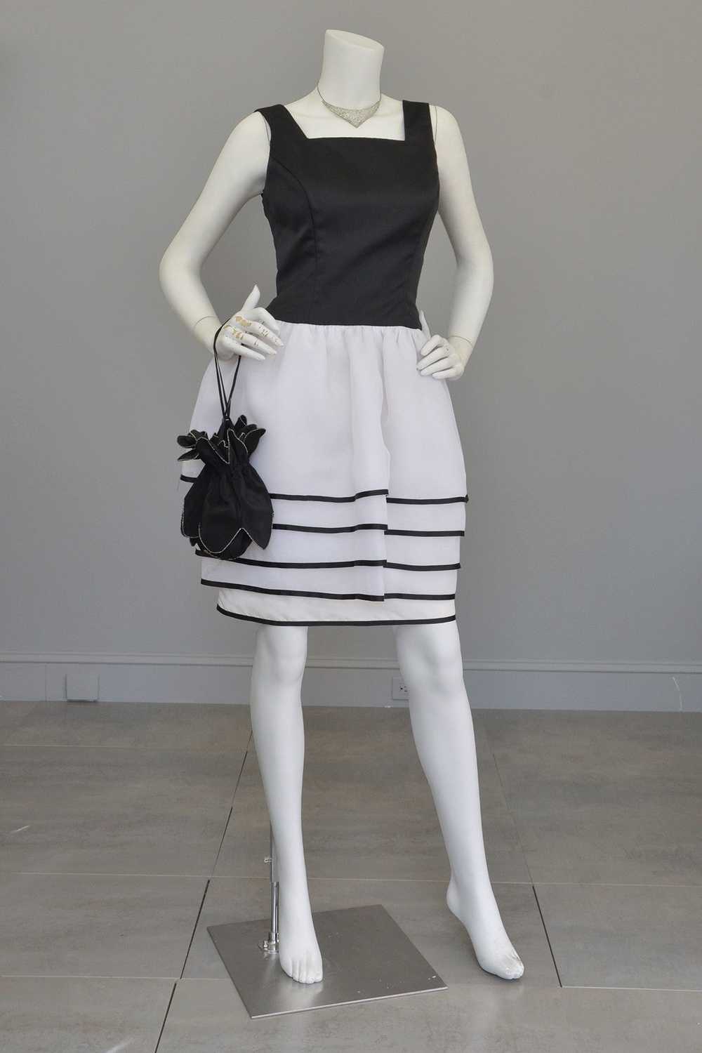1980s Victor Costa Black White Peplum Skirt Cockt… - image 3