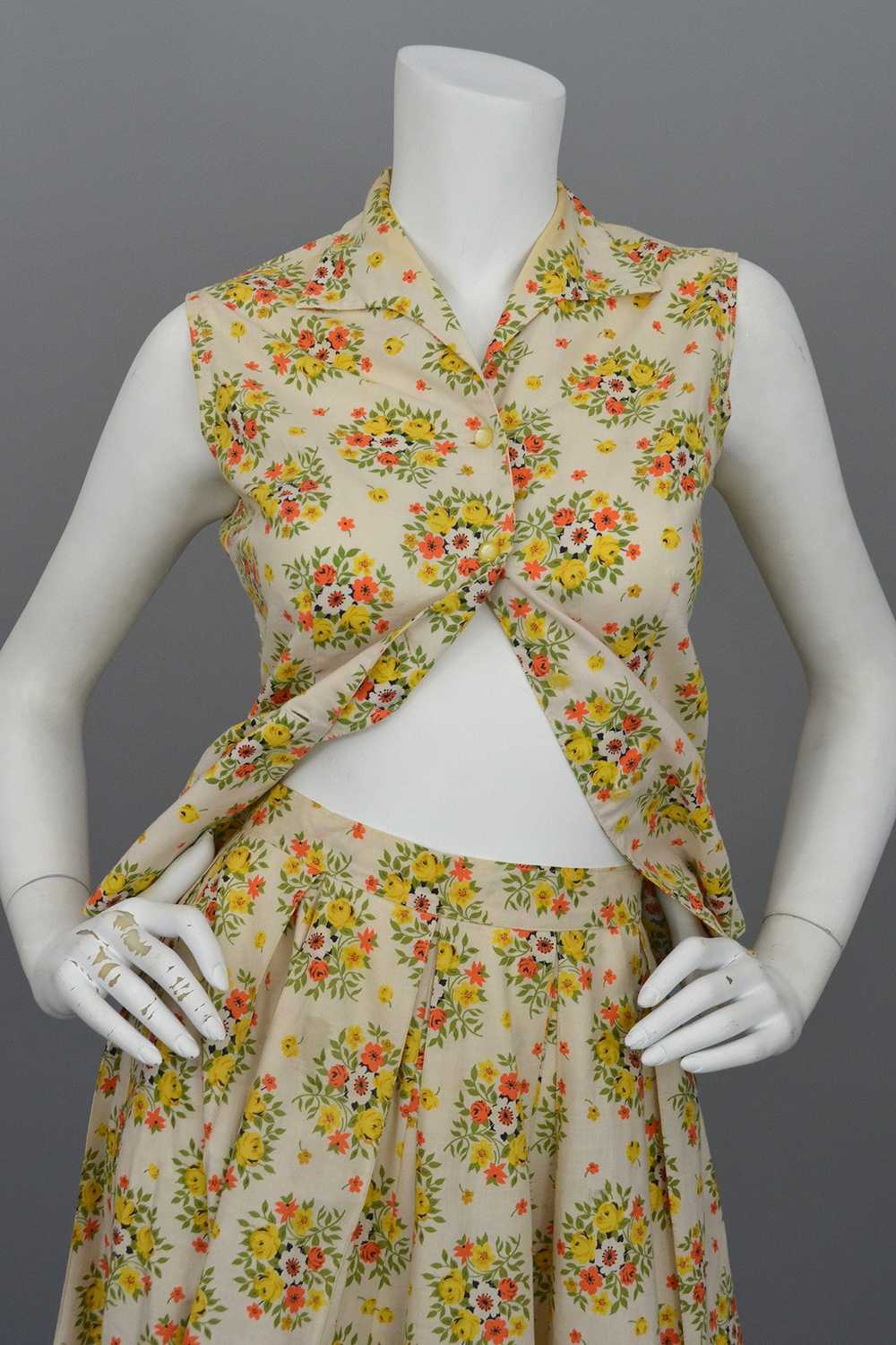 Vintage 1950's Cotton Yellow Rose Print Skirt and… - image 5