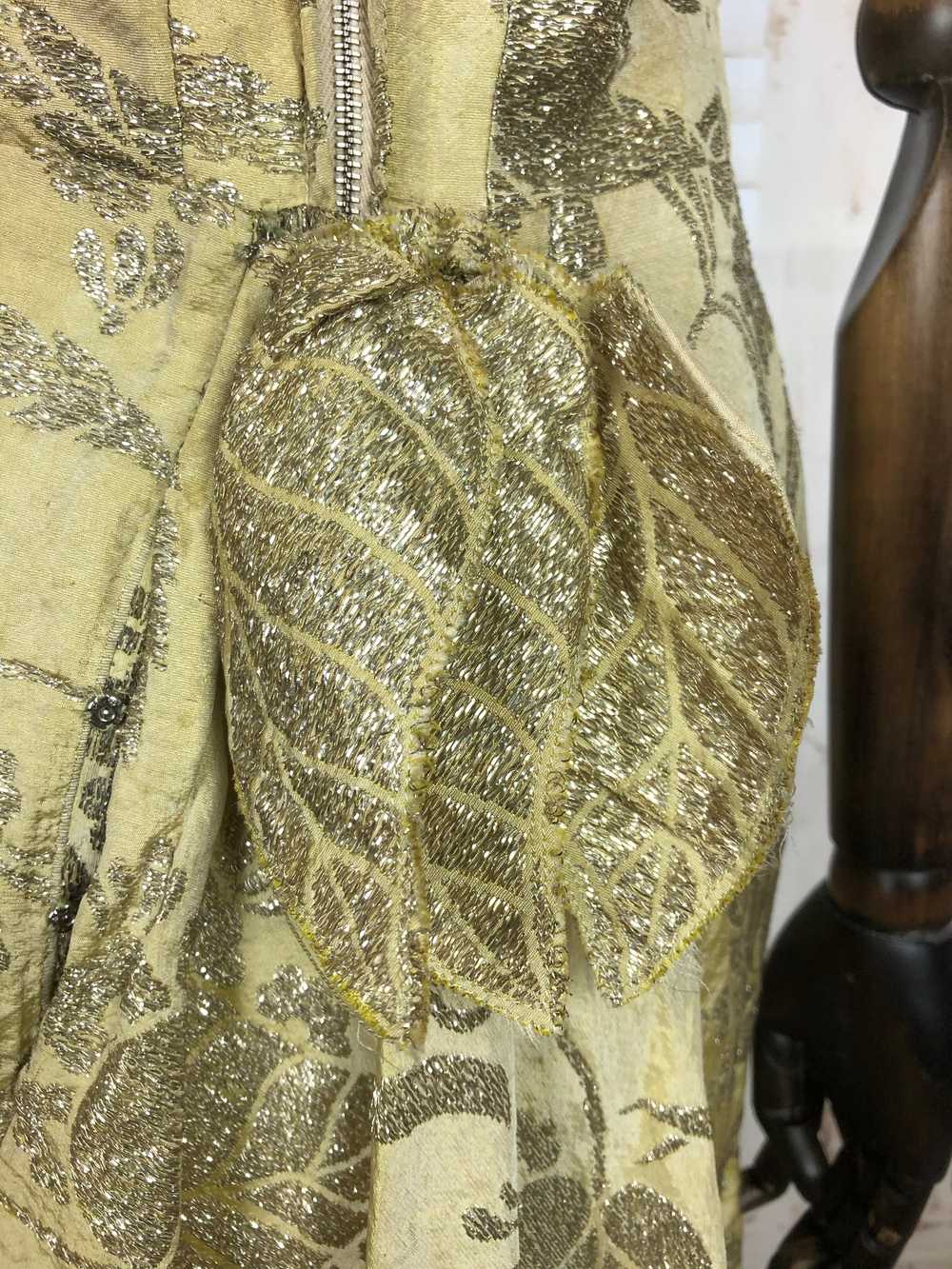 Original 1940s 40s Vintage Gold Lamé Evening Gown… - image 12