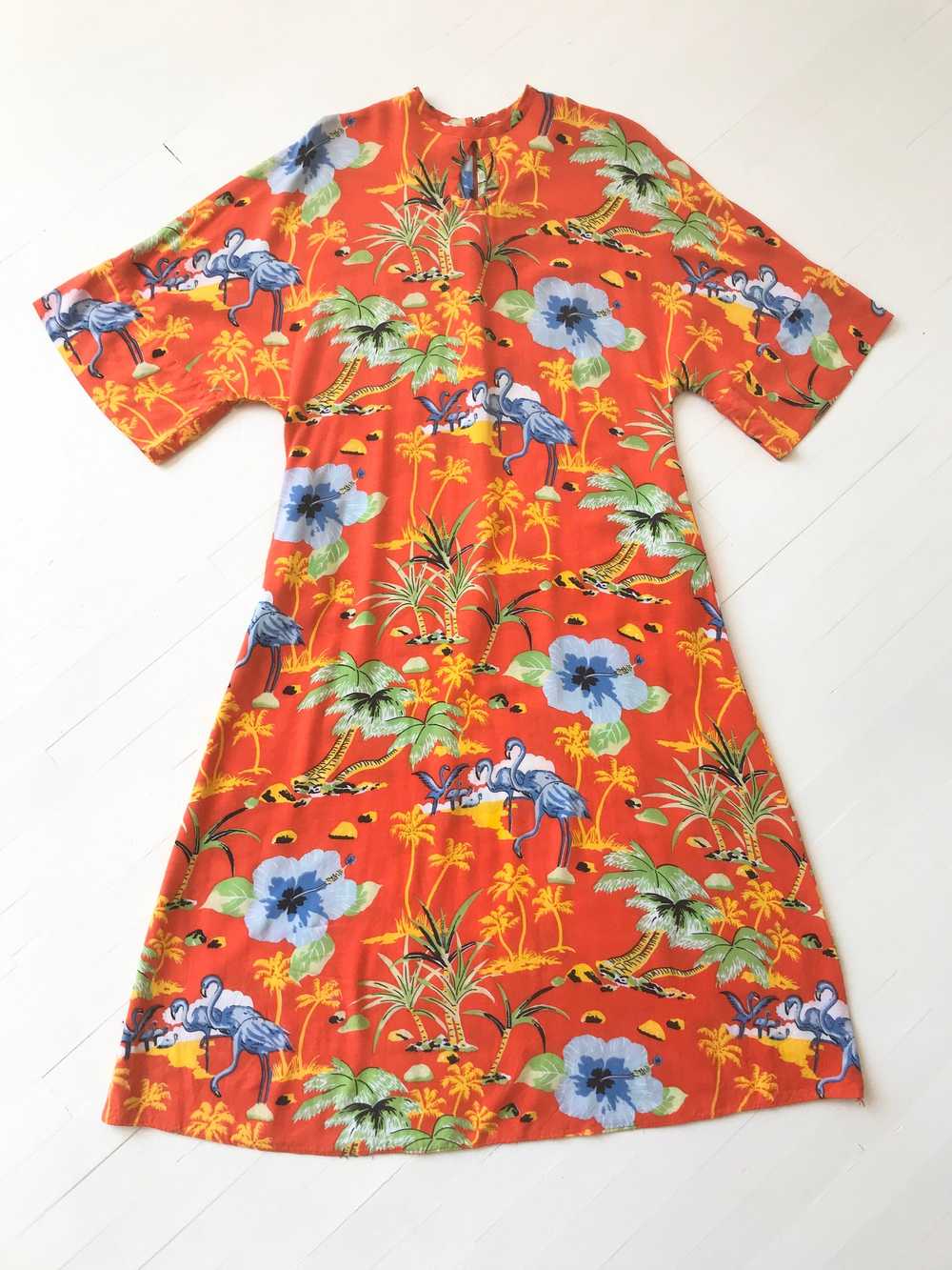 1970s Blood Orange Rayon Tropical Print Dress - image 3