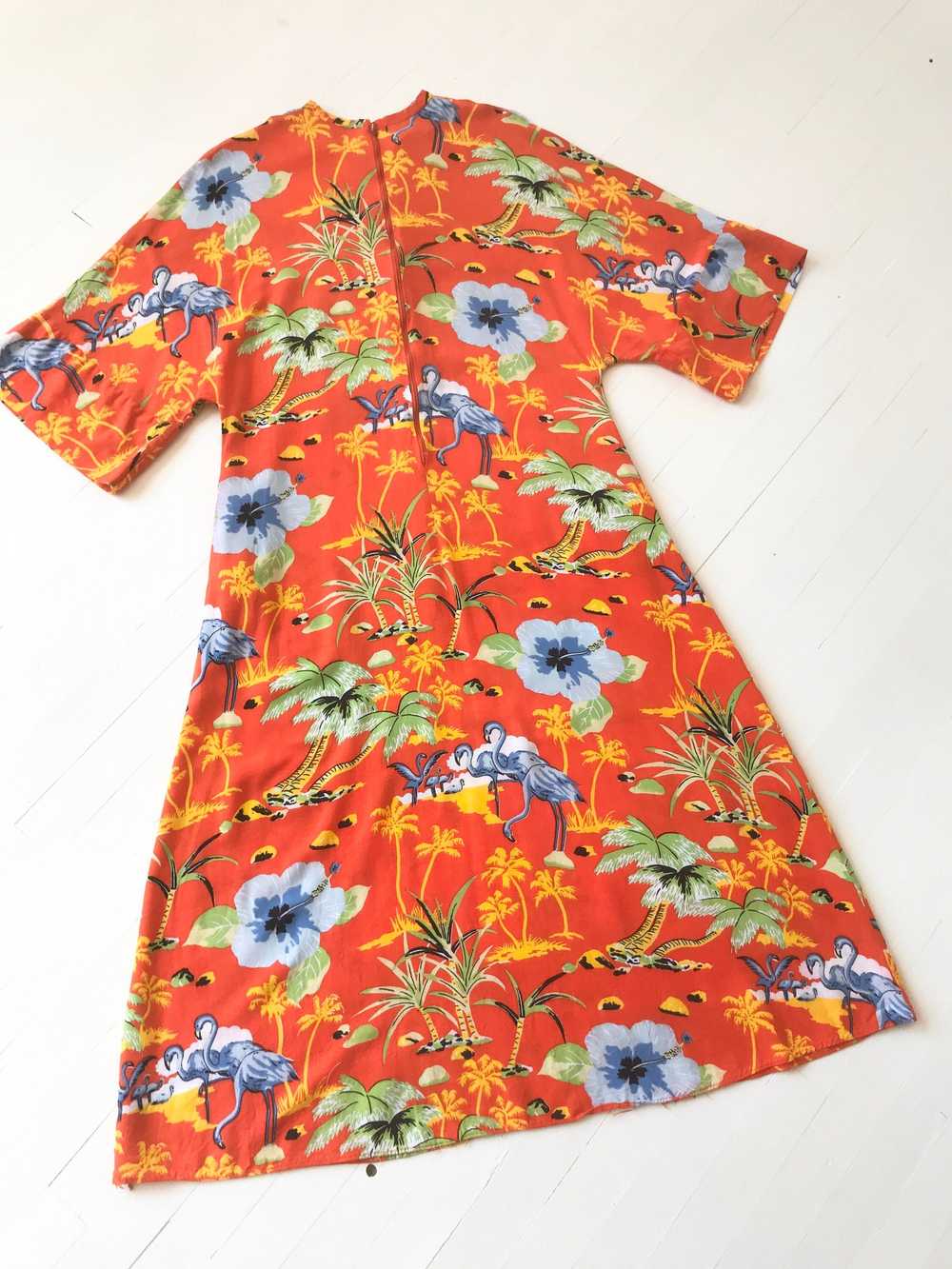 1970s Blood Orange Rayon Tropical Print Dress - image 5