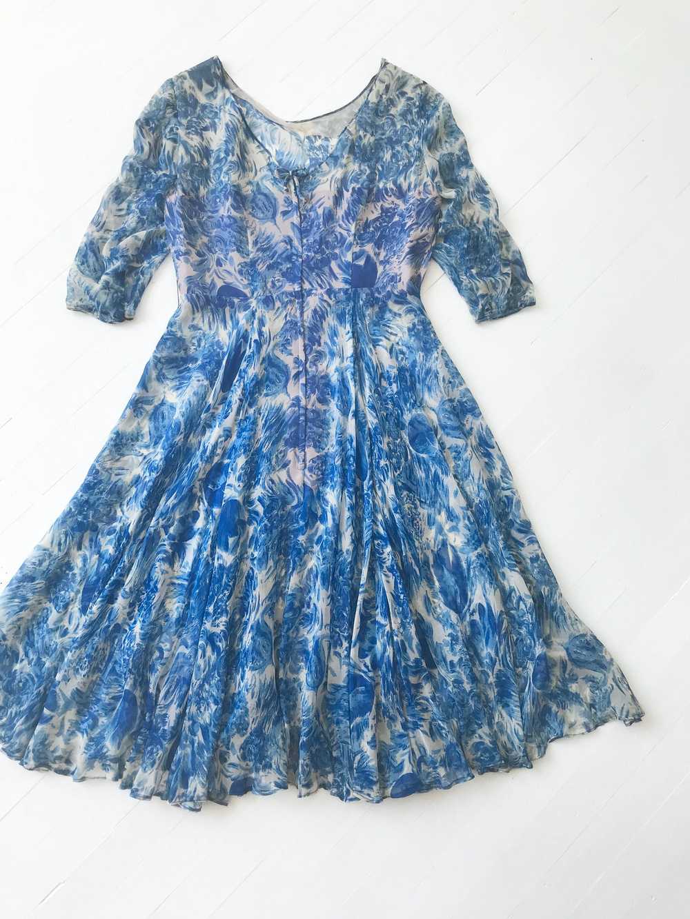 1950s Blue Silk Chiffon Floral Print Dress - image 5