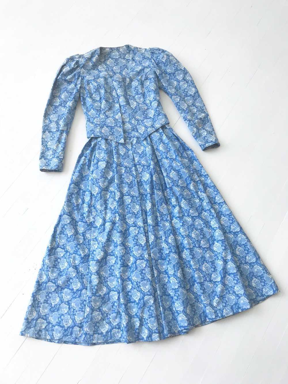 1980s Blue Rose Print Dress + Jacket Set - image 3