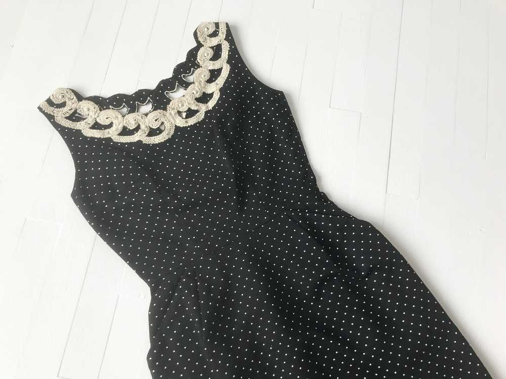 1950s Black Polka Dot Wiggle Dress with Lace Coll… - image 1