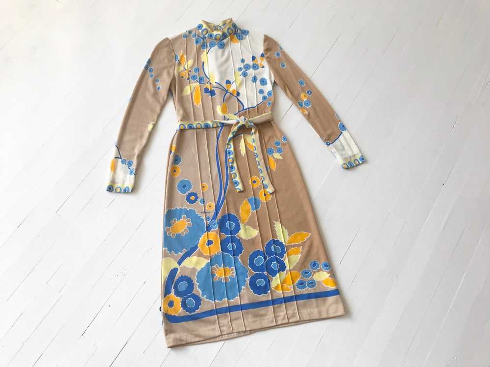1970s Paganne Printed Dress - image 7