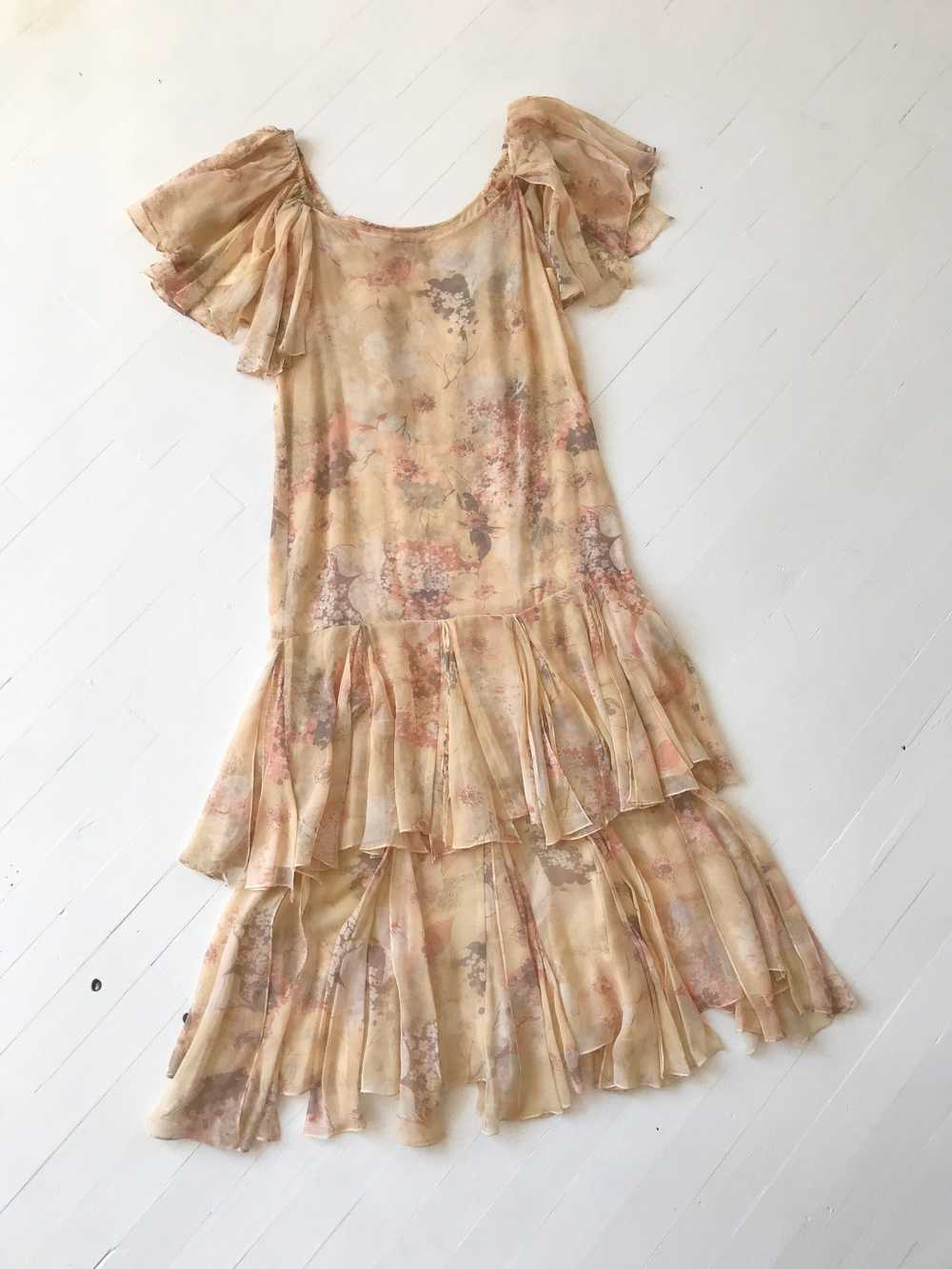 1970s-Does-1920s Silk Chiffon Floral Ruffled Dress - image 9