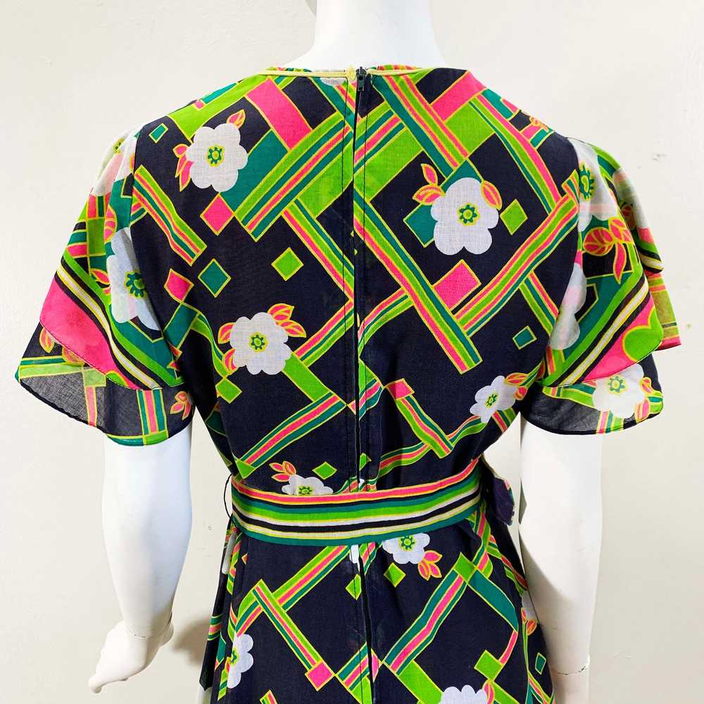 1970s Neon Floral Francis Dress - image 10