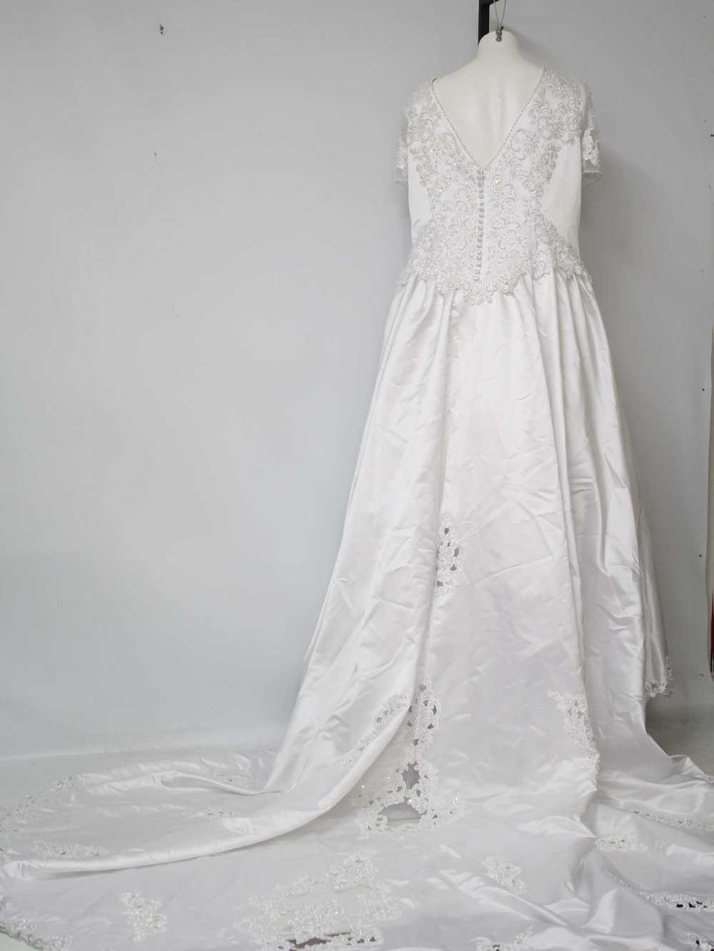 1990's ACE Plus Size Wedding Dress - image 3