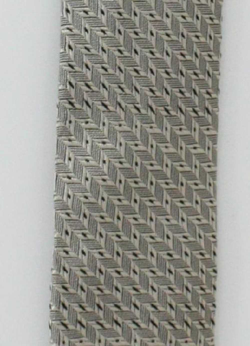 1960's Nikki Mens Skinny Sharkskin Rockabilly Necktie - Gem