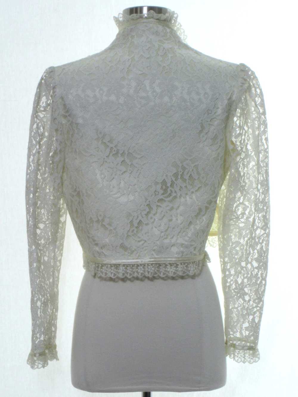 1980's Womens Totally 80s Victorian Style Lace Sh… - image 3