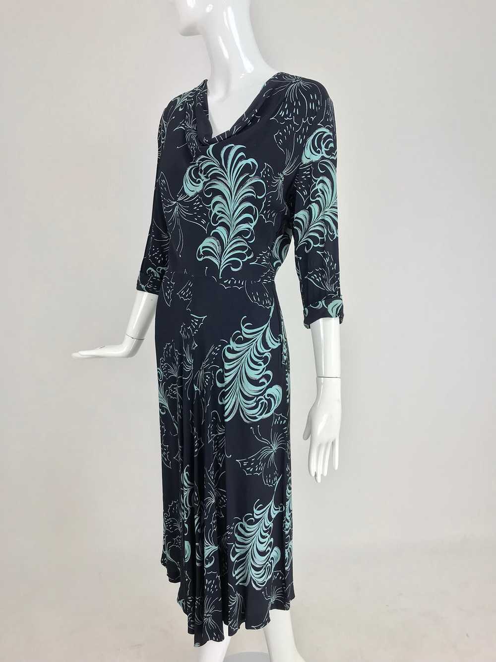 1940s Plume and Butterfly Rayon Print Day Dress - image 2