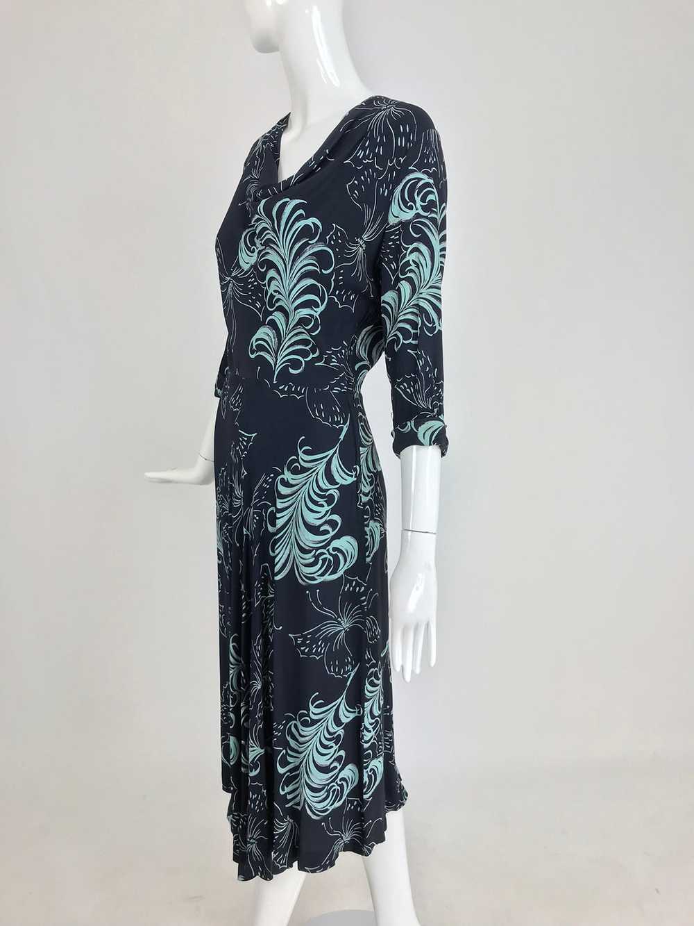 1940s Plume and Butterfly Rayon Print Day Dress - image 3