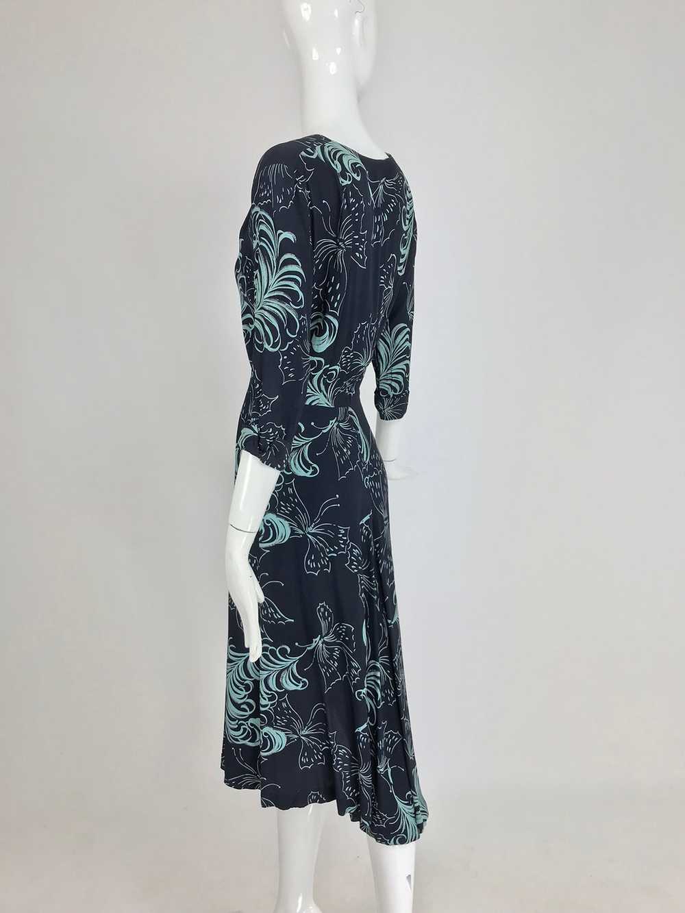 1940s Plume and Butterfly Rayon Print Day Dress - image 5
