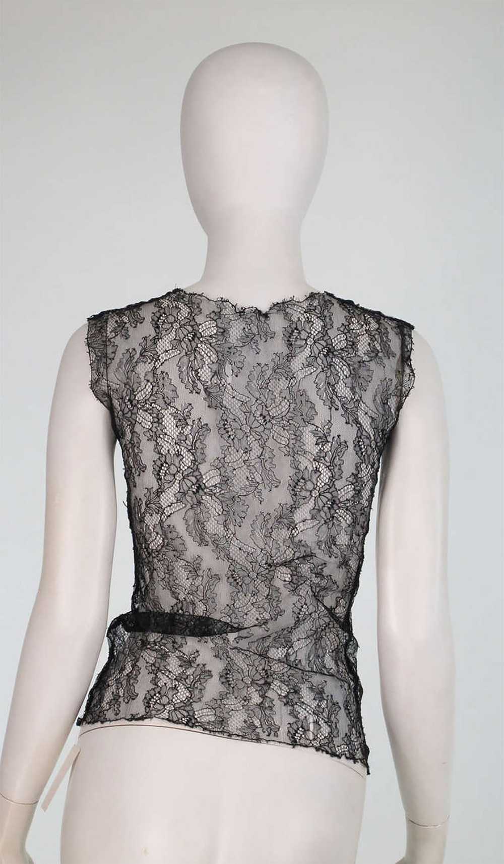 Chanel black Chantilly lace sleeveless top 2004A - image 5