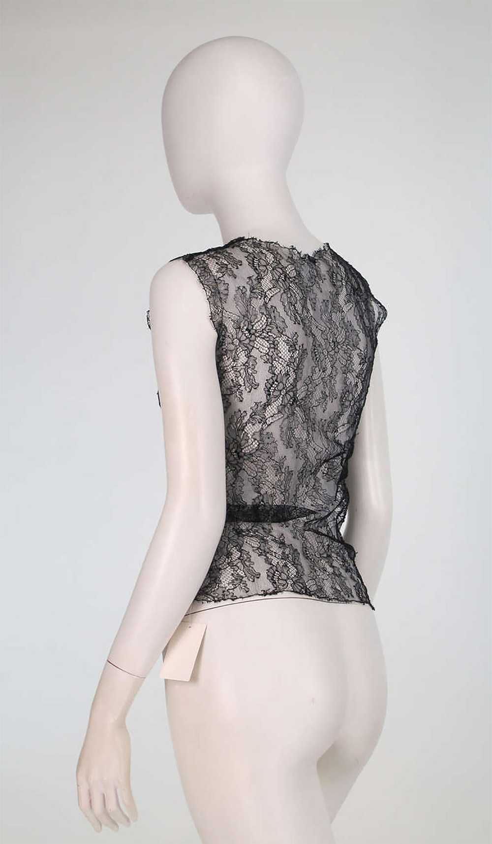 Chanel black Chantilly lace sleeveless top 2004A - image 6